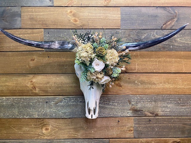 Long Horn Natural Florals